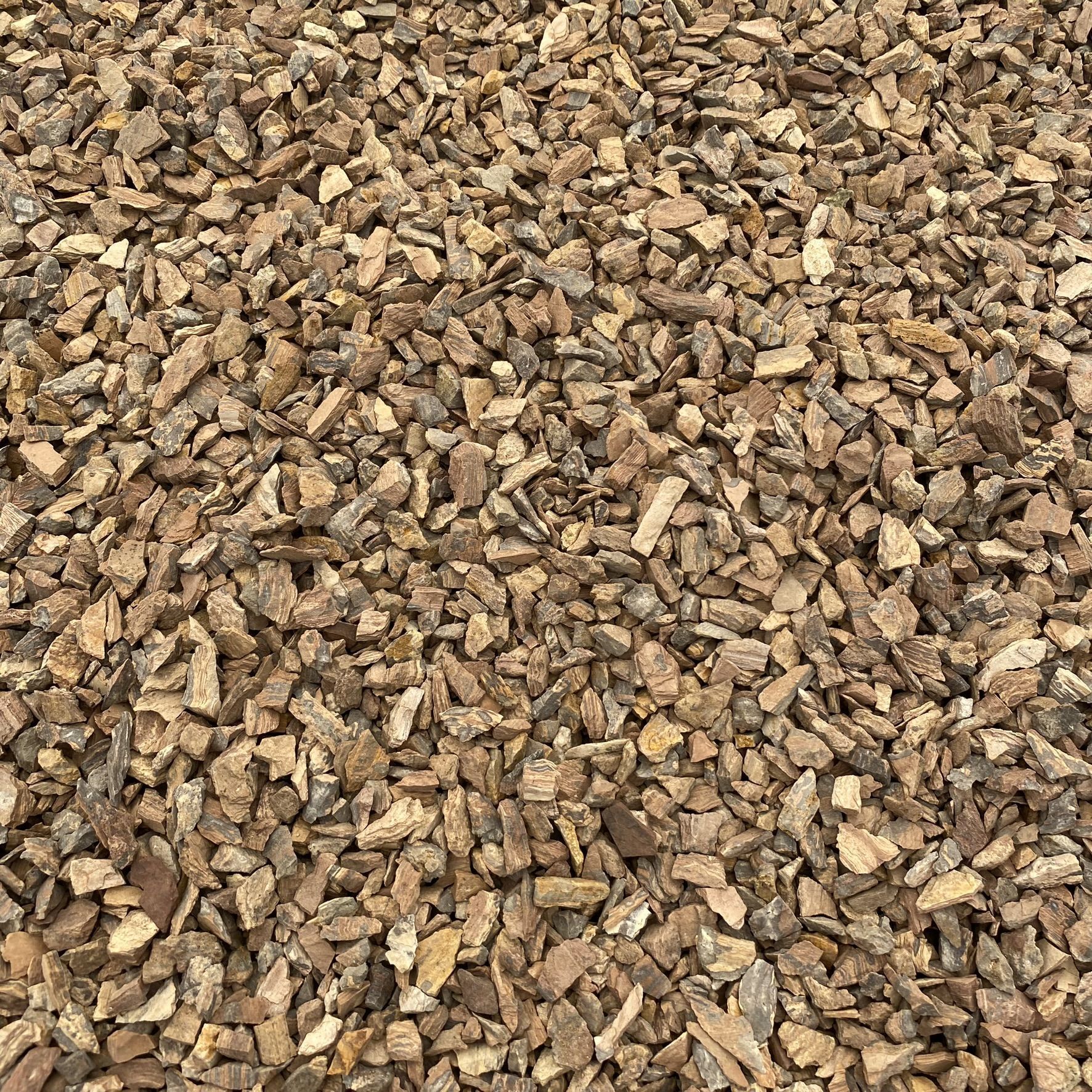 Каменная микрокрошка "Кора дерева" фр. 3-5 мм для каменного ковра