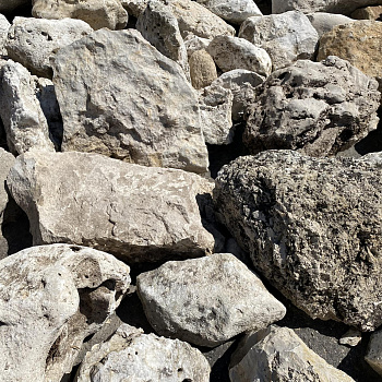 Валун "Эльбрус" (выветренный известняк) фр. 20-40 см