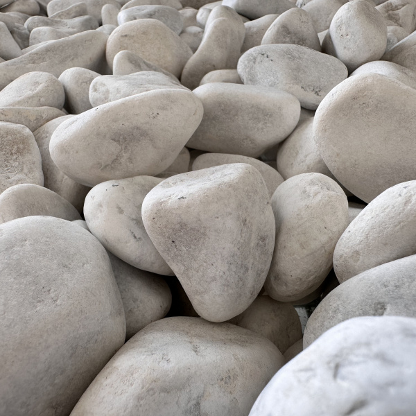 Галька мраморная белая фр. 40-60 мм