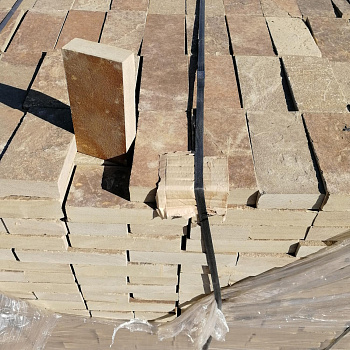 Брусчатка из песчаника терракотовая пиленая