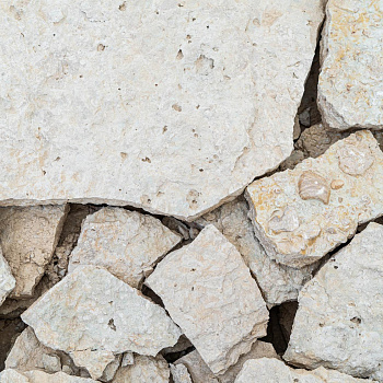 Плитняк известняк дикий "Медовый" толщ. 40-60 мм