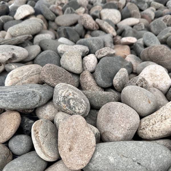 Галька речная бело-синяя фр. 20-40 мм