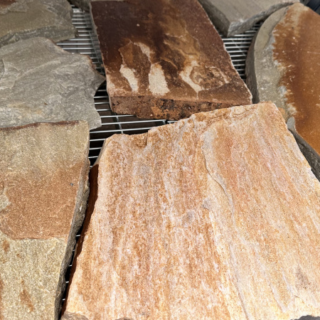 Плитняк дикий златолит толщ. 25-35 мм