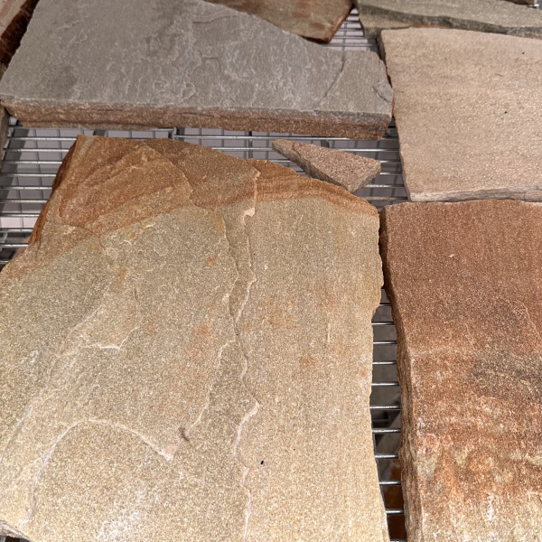 Плитняк златолит дикий толщ. 15-25 мм