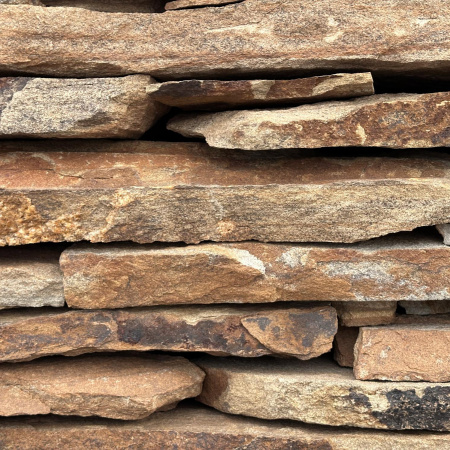 Камень для подпорной стенки дикий "Тигровый" толщ. 40-50 мм