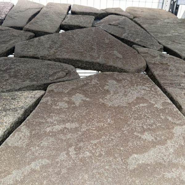 Плитняк песчаник галтованный серо-зеленый толщ. 30 мм