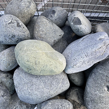 Валун змеевик кавказский фр. 20-40 см