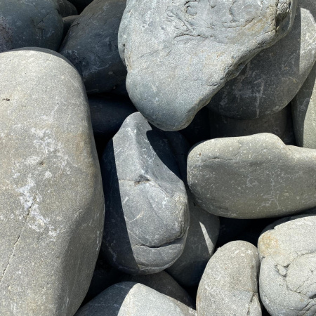 Валун речной синий фр. 20-40 см