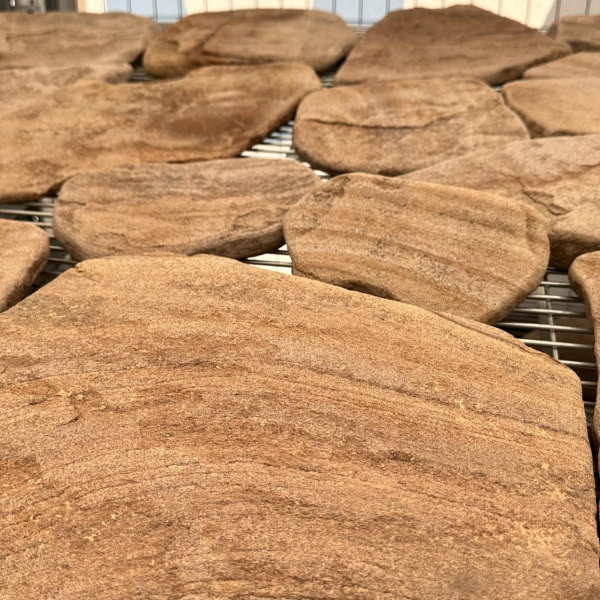 Плитняк галтованный луганский с разводами толщ. 20 мм