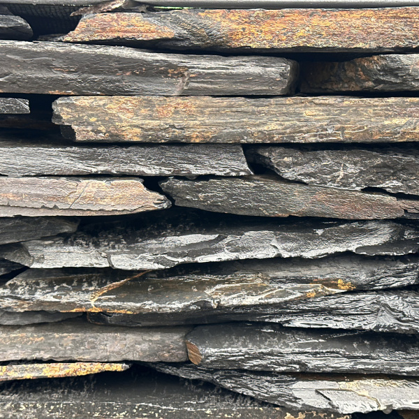 Камень для подпорной стенки графит дикий толщ. 15-30 мм