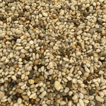 Галька речная кварцевая "Жемчужина" фр. 3-5 мм (мешок 25 кг) для каменного ковра