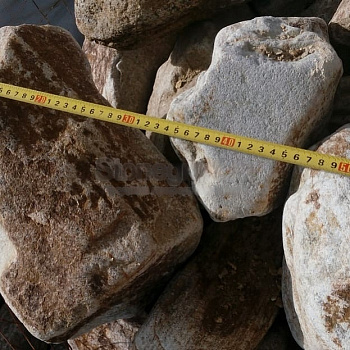 Валун песчаник желто-коричневый фр. 20-40 см