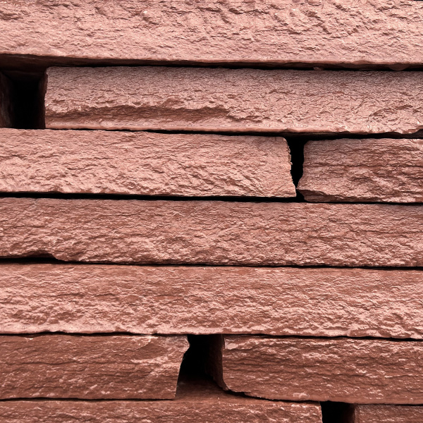 Камень для подпорной стенки лемезит дикий толщ. 30-40 мм