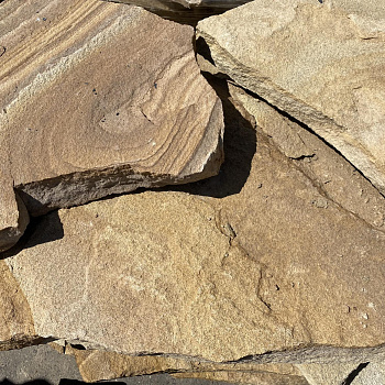 Плашка из песчаника желтого с разводами