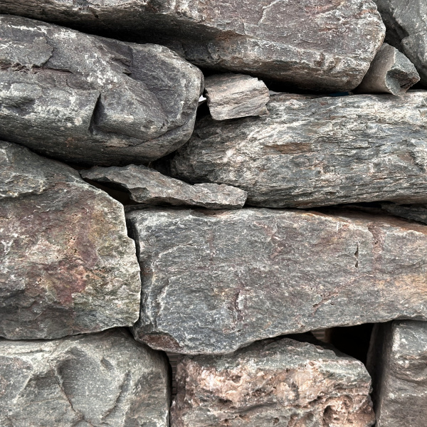 Камень для подпорной стенки диабаз толщ. 150-300 мм