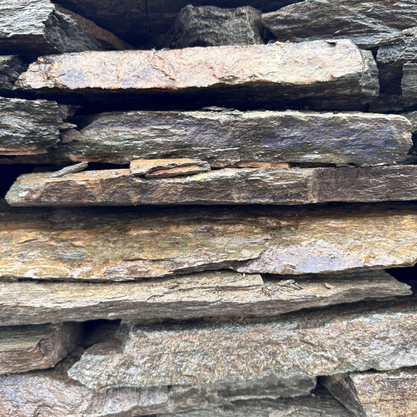 Плитняк сланец дикий "Старая Англия" толщ. 20-30 мм