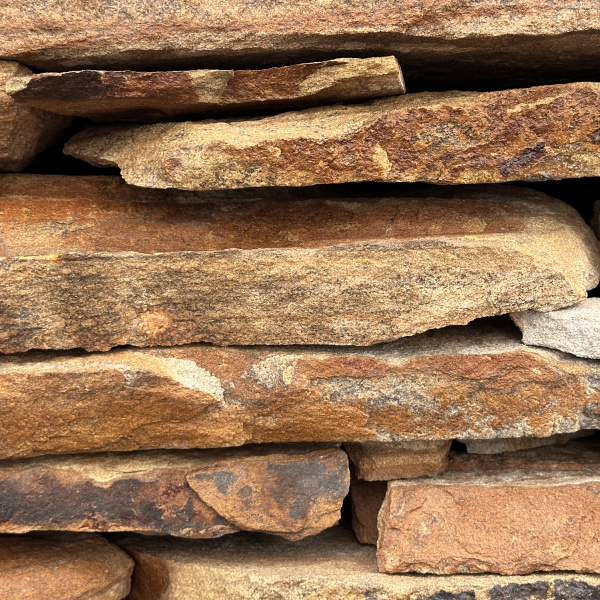 Камень для подпорной стенки дикий "Тигровый" толщ. 40-50 мм