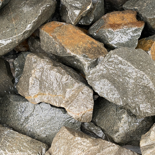 Бутовый камень андезит зеленый фр. 10-20 см