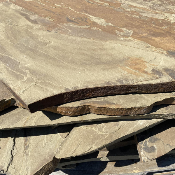 Плашка из песчаника серо-зеленого