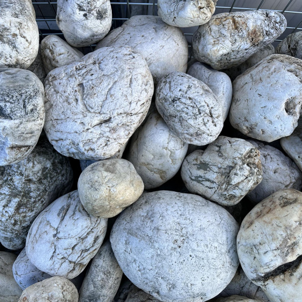 Валун речной кварц фр. 20-40 см