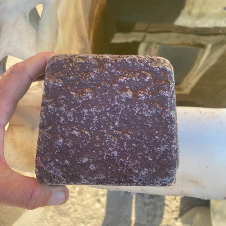 Брусчатка из природного камня лемезит (галтовка)