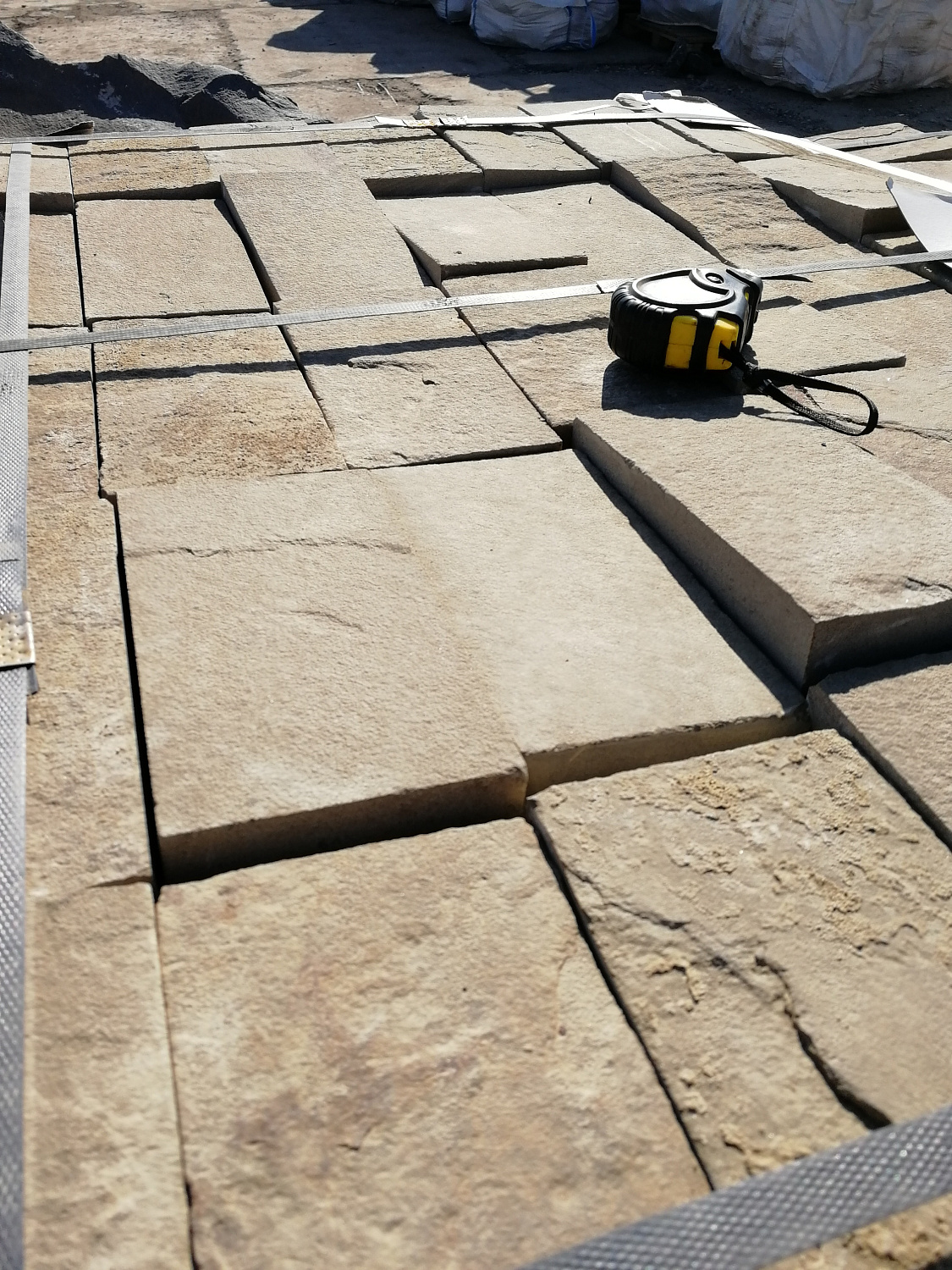 Брусчатка из песчаника терракотовая пиленая