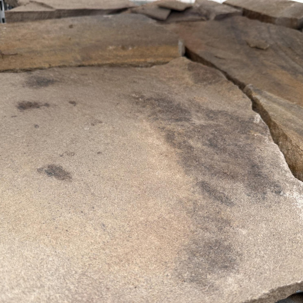 Плитняк дикий луганский с разводами толщ. 30 мм